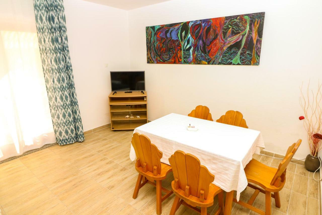 Apartments Reljic With Terrace Baška Exterior foto