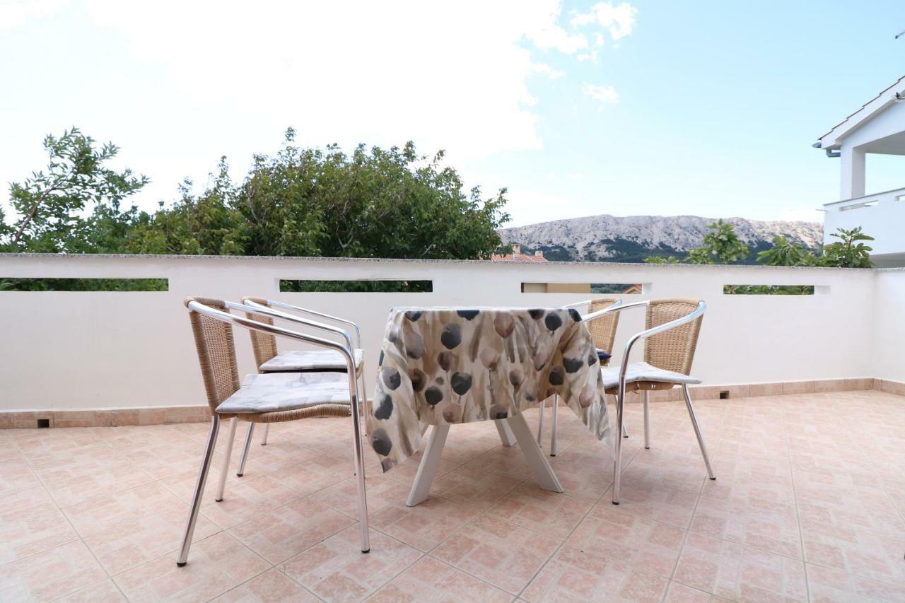 Apartments Reljic With Terrace Baška Exterior foto